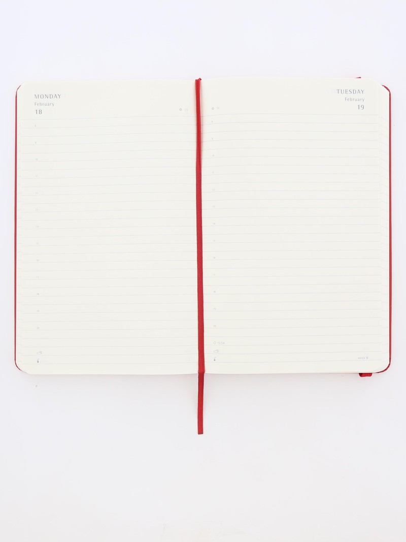 Moleskine 18M Daily Large Scarlet Red Hard Cover