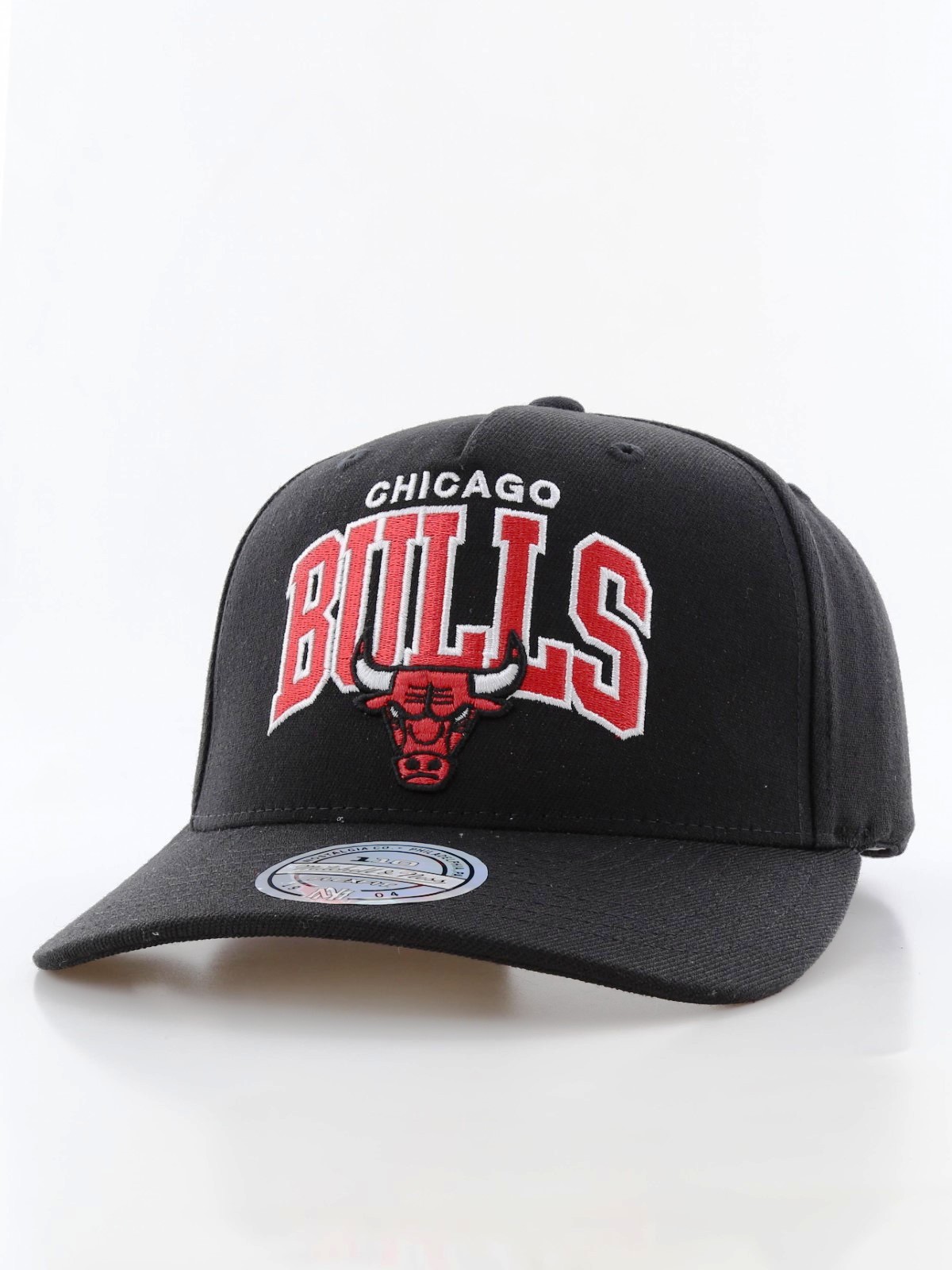 Mitchell & Ness NBA Team Arch Pinch Panel Chicago Bulls 110 Black Snapback Cap