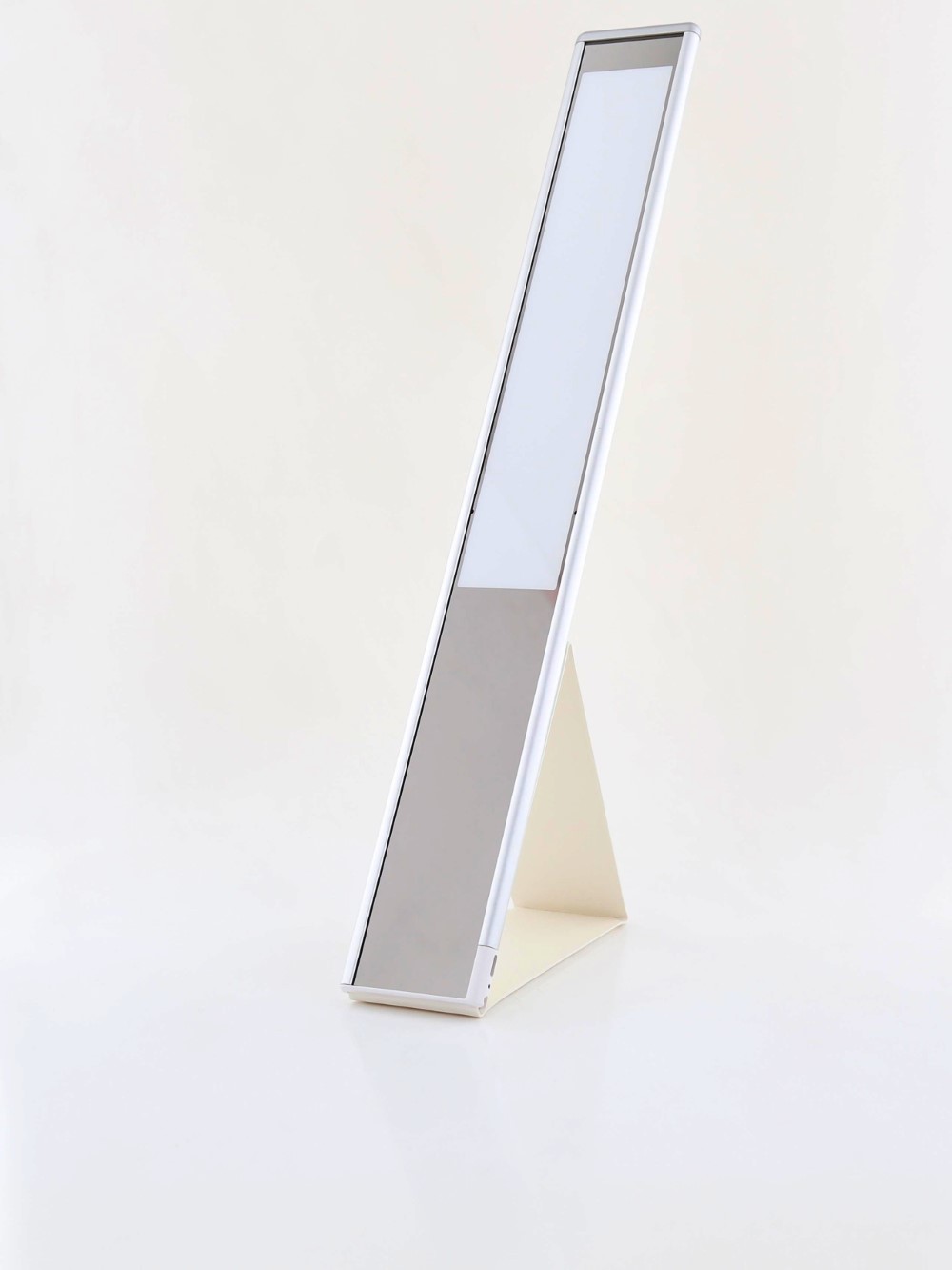 The Luxe Lamp V2 Silver