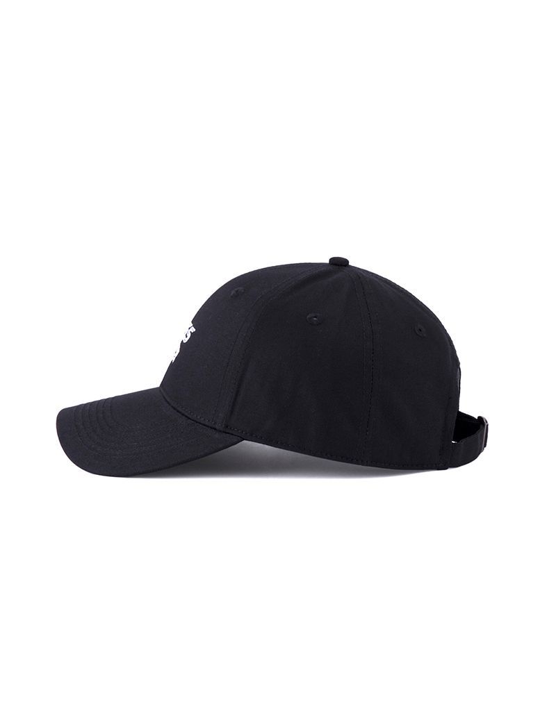 قبعة كايلر آند سنز فايبس منحنية بلون أسود