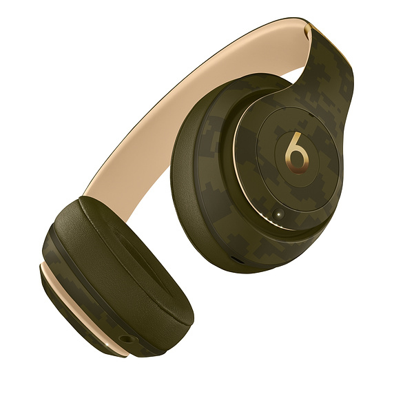 Beats Studio3 Beats Camo Collection Forest Green Wireless Headphones
